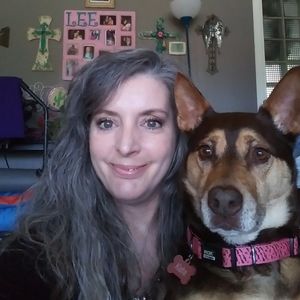 Meet your Posher, Kecia